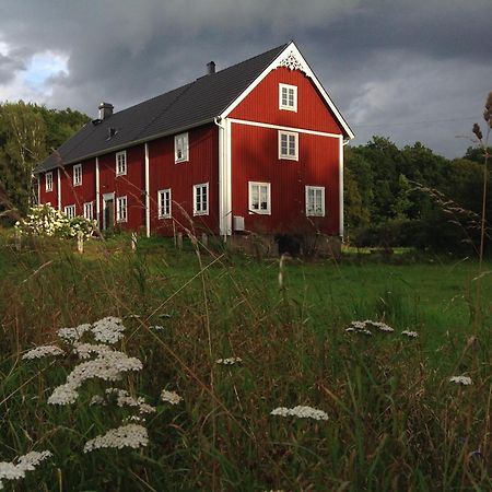 La Maison Rouge De Slaetten Bed And Breakfast Vilshult Eksteriør bilde